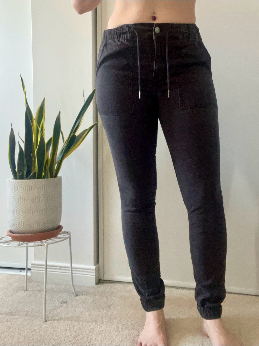 Women's Black Pull-On Jogger Jeans